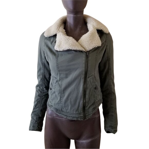 Hollister Jackets & Blazers - HOLLISTER Malaga Beach Jacket Womens Olive Green Faux Lambs Wool Crop Small